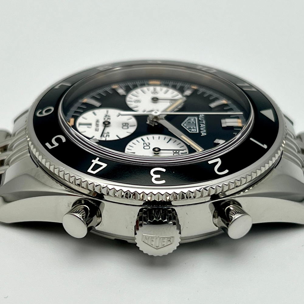 Heuer Heritage Autavia H02